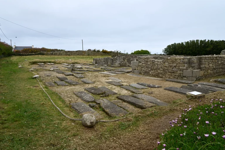 Mardi 24 mars : Iliz Koz, Kervolan